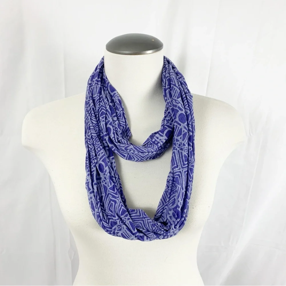 Blue Abstract Print Infinity Scarf – Lightweight & Versatile - Picture 2 of 2
